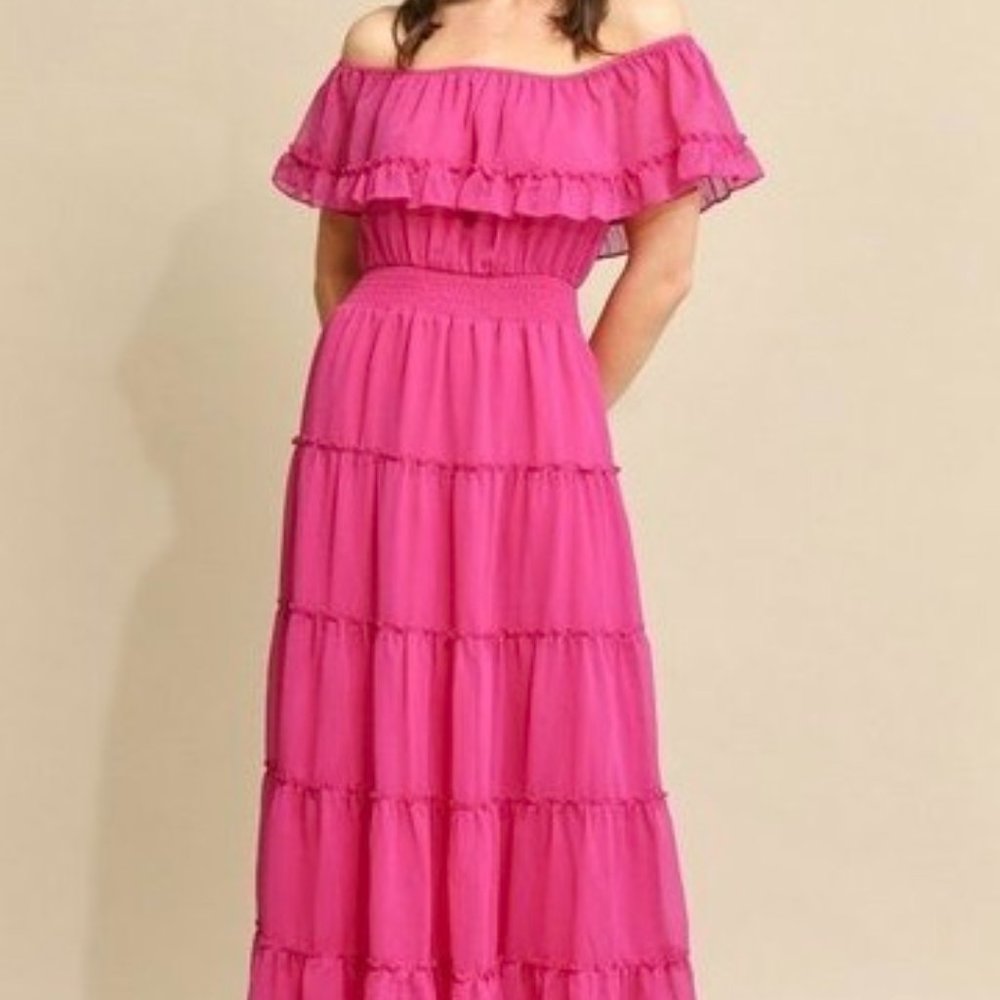 Off-Shoulder Raspberry Pink Maxi Dress - Picture 3 of 4